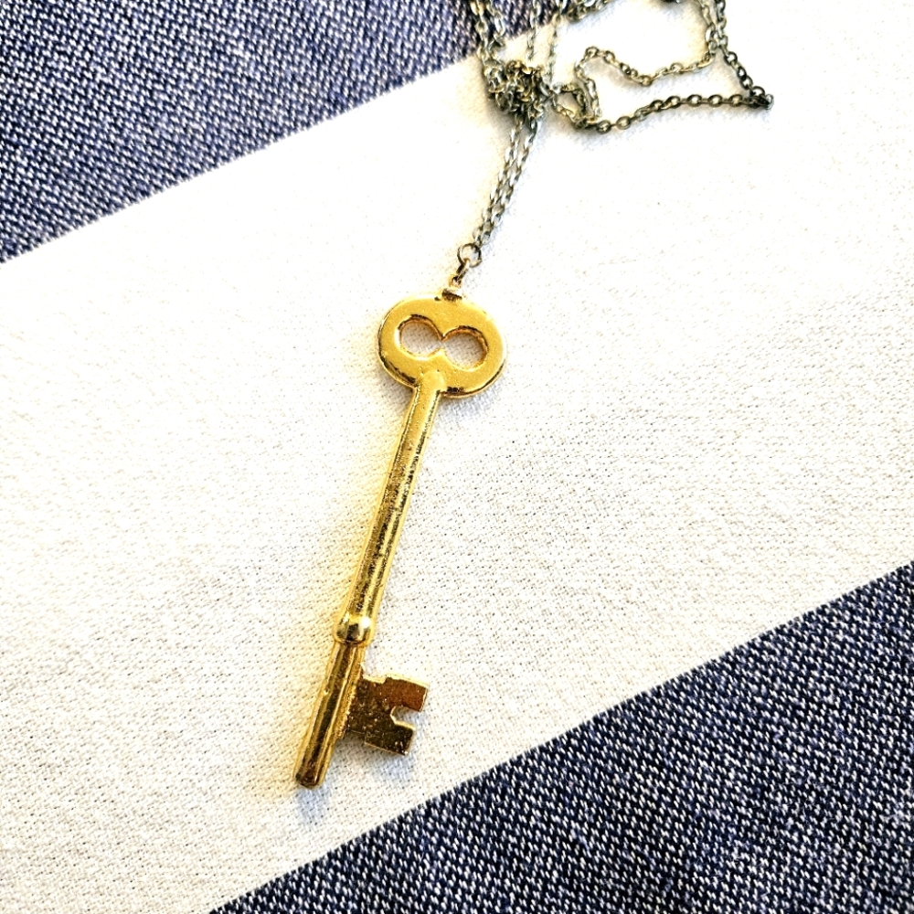 Large Gold Key Pendant Long Chain Necklace